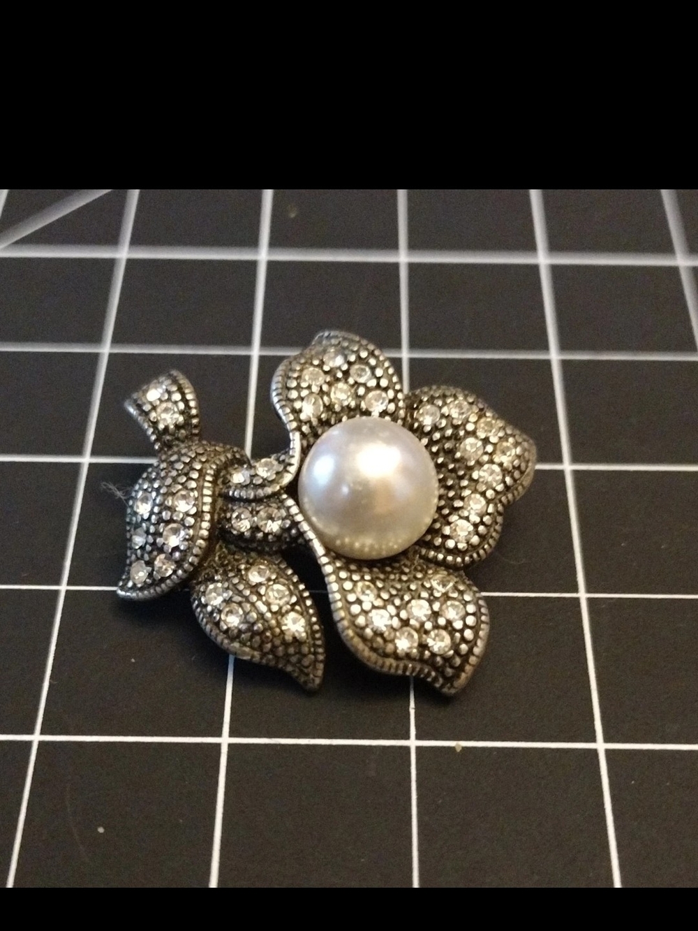 Vintage Inspired Silver Rhinestone Faux Pearl Flower Brooch Pin Costume Jewelry